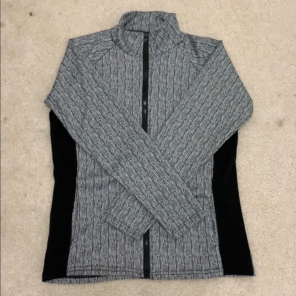 the cutest gym jacket!!